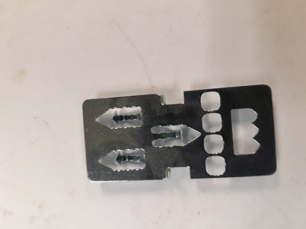 FOAM CORE HANGER (BOXED 5,000)